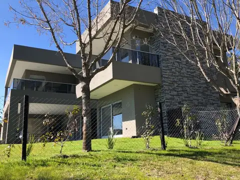 Casa en Venta en La Reserva Cardales, Countries y Barrios Cerrados en Campana