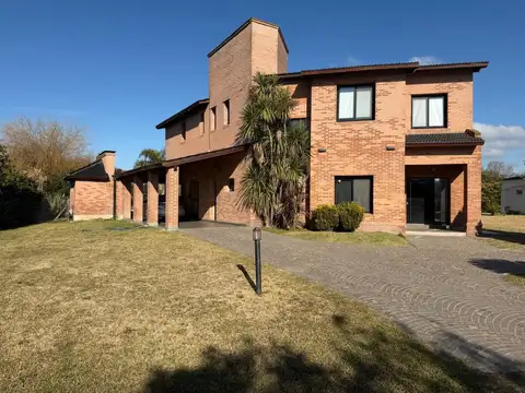 VENTA CASA 5 AMB LA CONCEPCIÓN, LUJÁN APTA CRÉDITO