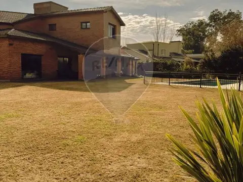 Casa en Venta al Noreste