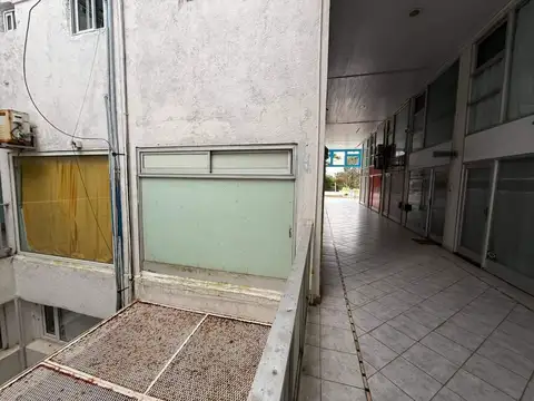 Local en Venta 30 años