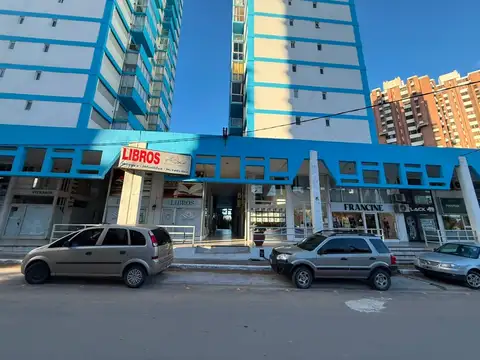 Local comercial en venta ubicado en Centro