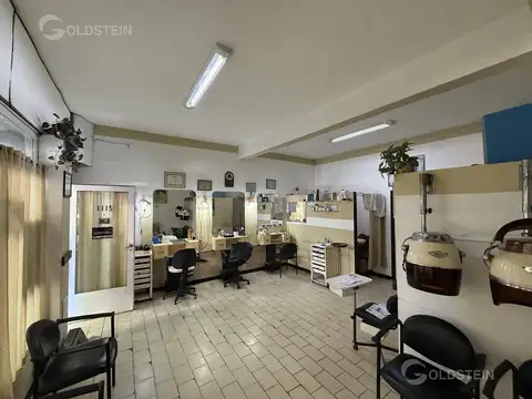 Local en Venta 60 años