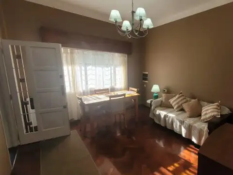 Casa en Venta en Haedo, USD 140.000