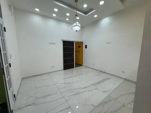 Depto Tipo Casa en Venta en Velez Sarsfield, USD 189.000