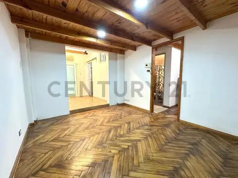 ALQUILER DEPARTAMENTO 3 AMBIENTES PLANTA BAJA CON PATIO LUMINOSO
