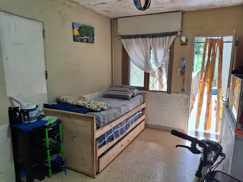 Depto Tipo Casa 2 ambientes con 1 baño