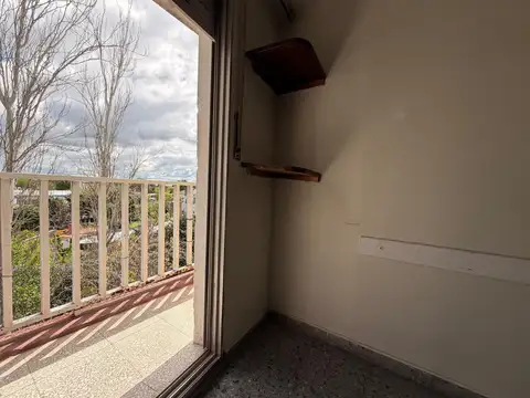 Departamento en Alquiler 44 años