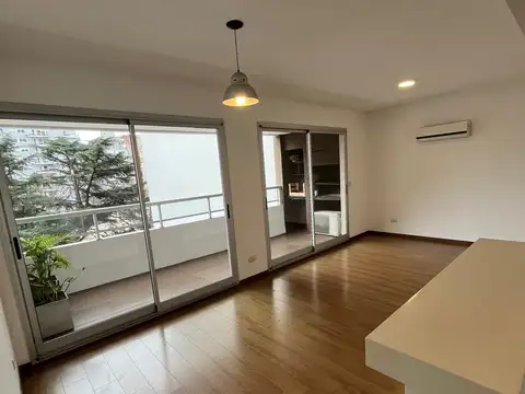 Arévalo 2200, Piso 5