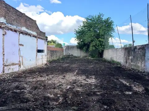 Terreno en Venta en Villa Luzuriaga, USD 64.900