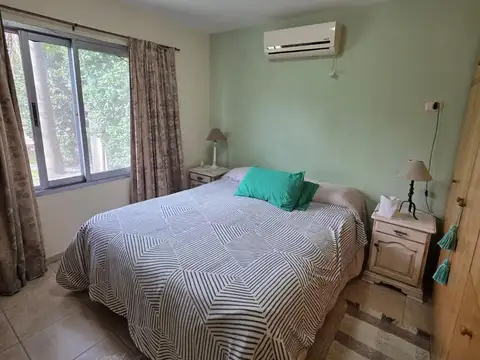 EN VENTA - CASA 4 DORMITORIOS BARRIO PRIVADO DE GER - PUEBLO ESTHER