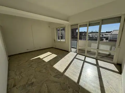 Departamento en Alquiler de 3 ambientes