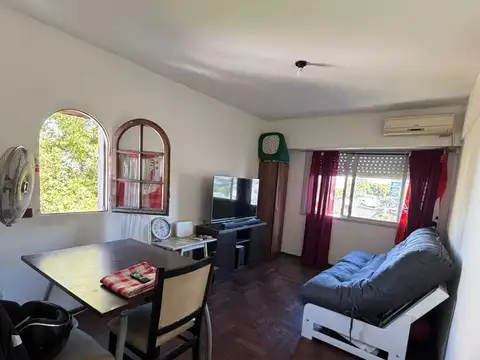 Venta depto 1 dormitorio Lourdes
