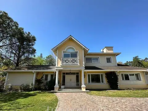 Casa en Venta en San Diego Country Club, Countries y Barrios Cerrados en Moreno
