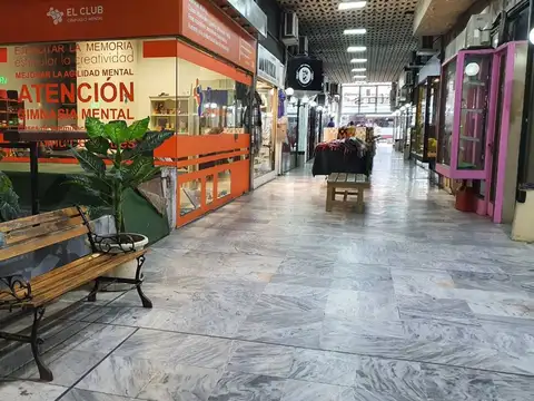 Local en Alquiler 57 años