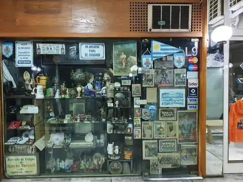 Alquiler Local comercial en galeria Delondon