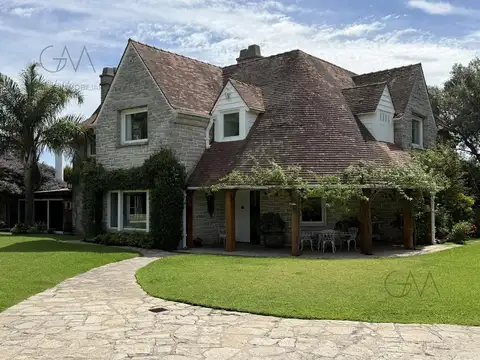 Casa en Venta en Stella Maris, USD 1.900.000