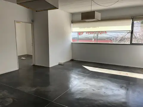 Oficina en Alquiler 18 años