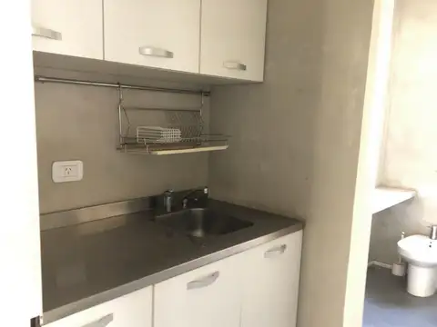 Av J Segundo Fernandez 1200, Piso 1