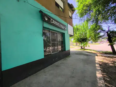 Local en Alquiler en Monte Grande, $ 900.000