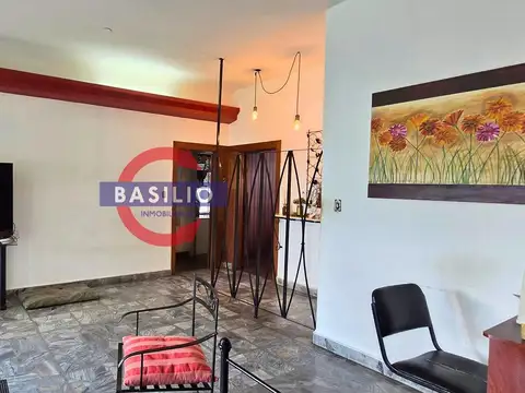Depto Tipo Casa en Venta de 3 ambientes