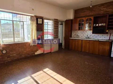 Depto Tipo Casa 3 ambientes con 2 baños