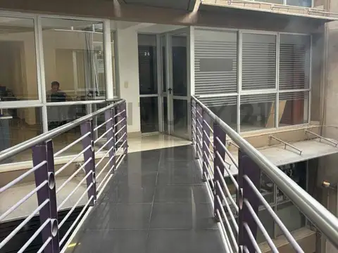 Oficina Última generación. Centro Mendoza