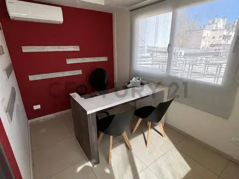 Av. San Martín 924 92400, Piso 0