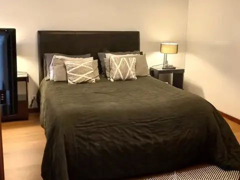 Departamento en Alquiler Temporal con 1 cocheras