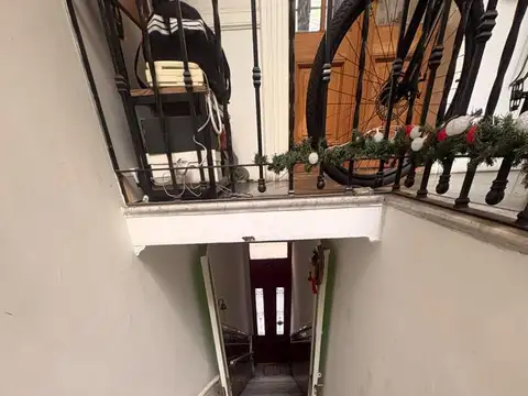 Depto Tipo Casa en Venta de 7 ambientes