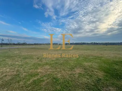Terreno en Venta de 779,0 m2