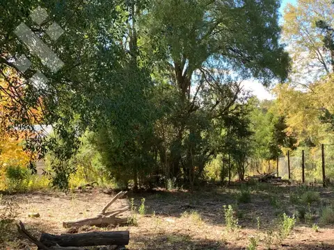 Venta terreno 900 m2 - loteo  "Los Charitos" -  Barrio Los Riscos - San Martín de los Andes