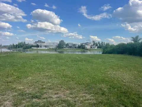 Terreno en Venta de 1069,0 m2