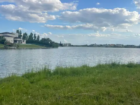 Terreno en Venta en San Sebastián, USD 109.000