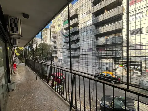 Venta Local Comercial Floresta - Esquina Primer Piso 660 m²