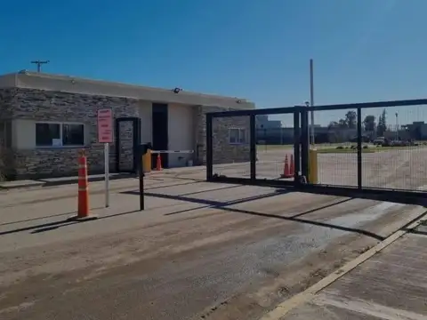 Terreno en Venta en Cinco Saltos, USD 47.000