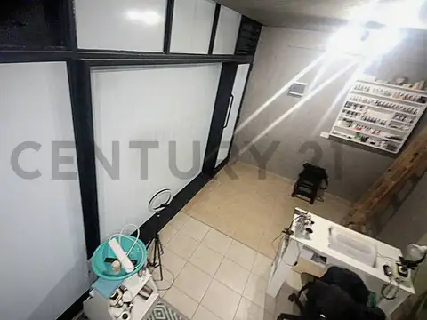 Venta de local en galería, Caballito