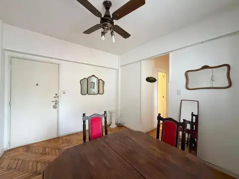 Departamento 2 ambientes a 3 cuadras del Jardin Botanico.