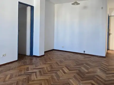 Departamento en Alquiler en Centro, $ 650.000