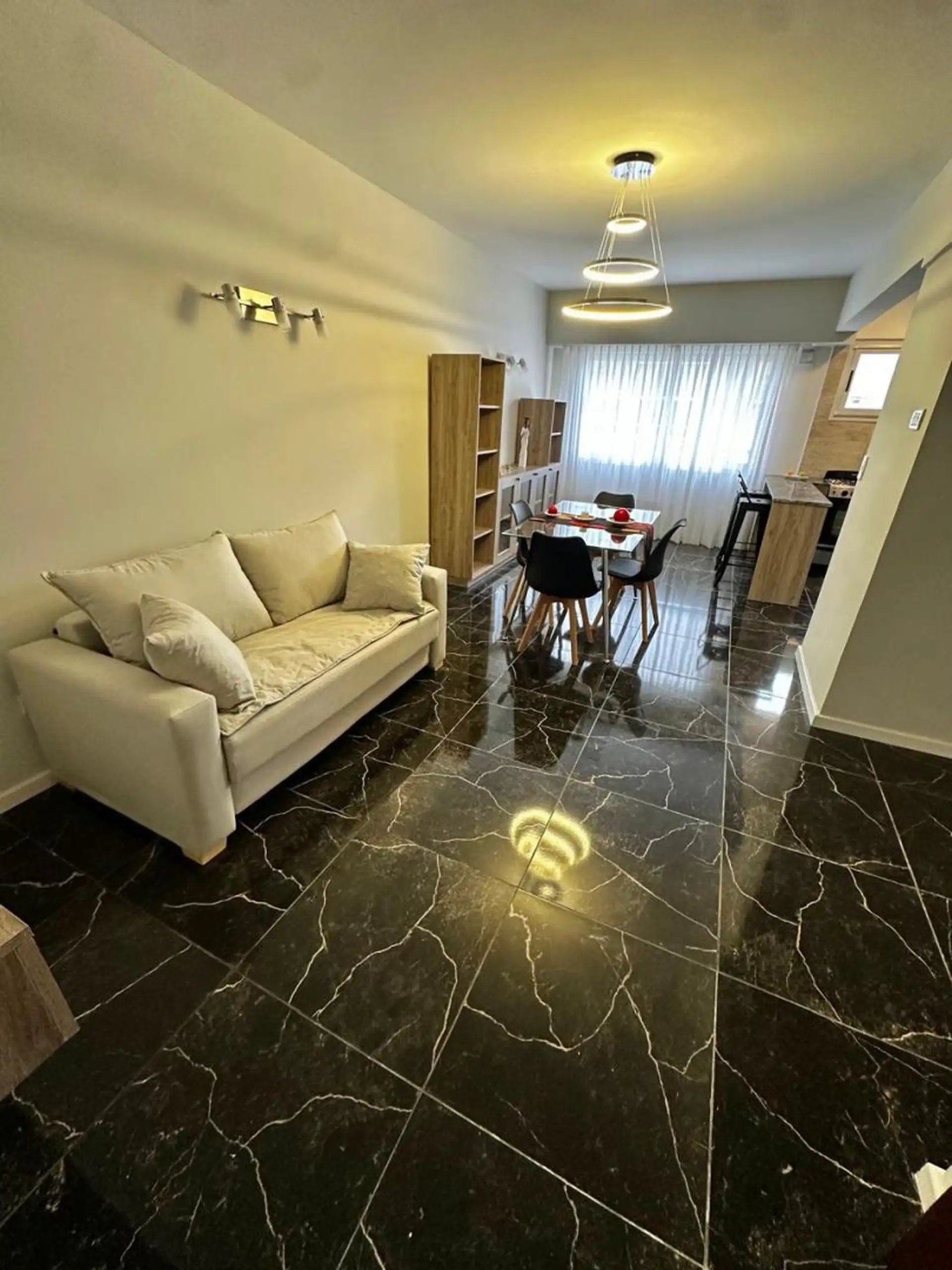 Venta de Departamento 2 Ambientes RECICLADO en Area Centro