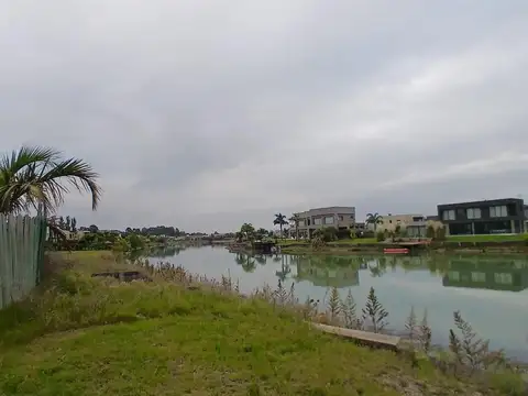 Venta lote Lagos de Canning