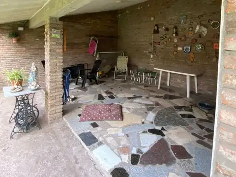 CASA EN VENTA EN ARROYITO APTA CREDITO