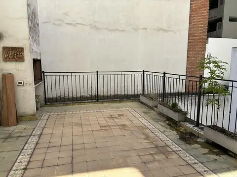 Depto Tipo Casa en Venta 50 años