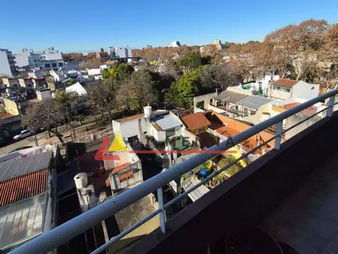 Departamento en Alquiler en Parque Chas, $ 1.100.000