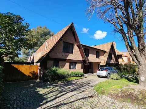 Casa en Venta de 4 dormitorios