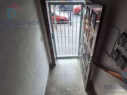 Depto Tipo Casa en Alquiler de 1 dormitorio