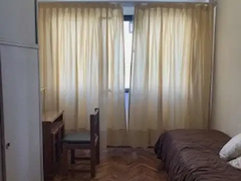 Departamento en Alquiler en Recoleta, $ 450.000