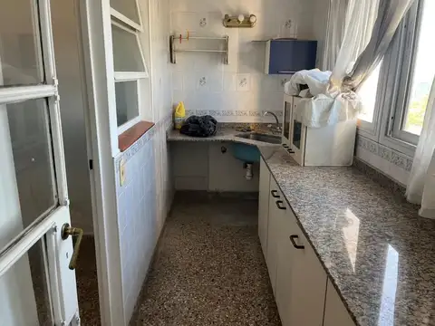 Departamento en Alquiler con 1 cocheras