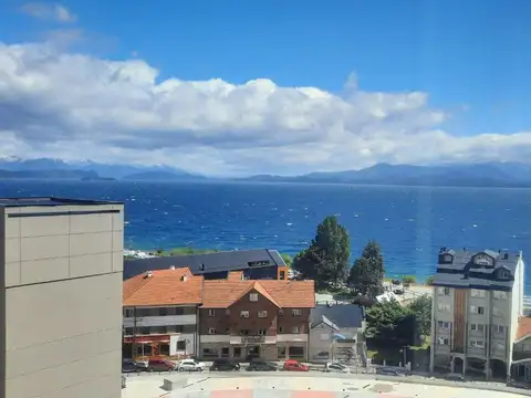 Departamento centro de Bariloche vista al lago