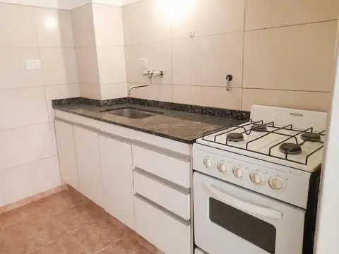 DEPARTAMENTO A UNA CUADRA DEL PATIO OLMOS