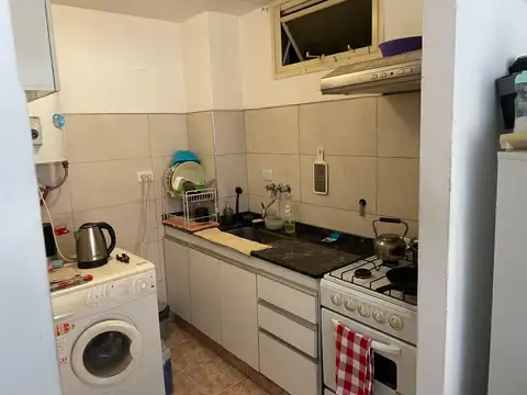 Duartes Quiros 200, Piso 2